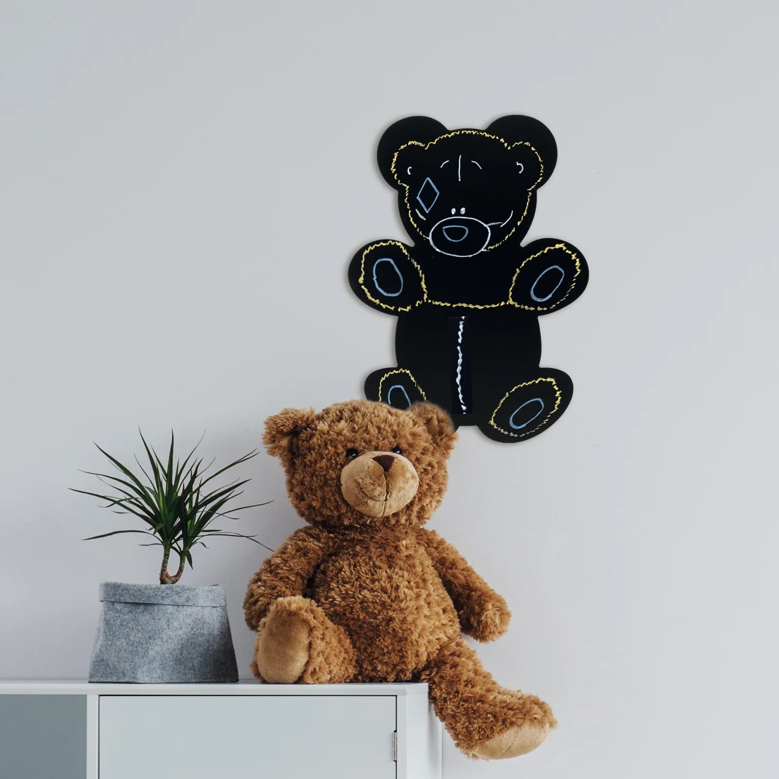 Ardoise murale Silhouette Ours — Securit® — En situation