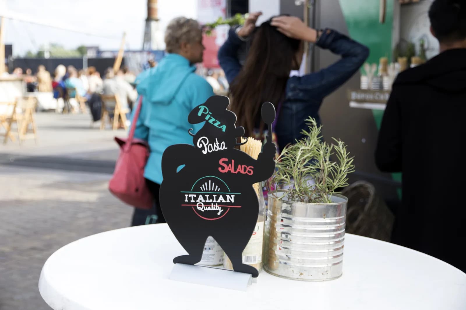 Chevalet de table Chef en ardoise — Securit® — En situation