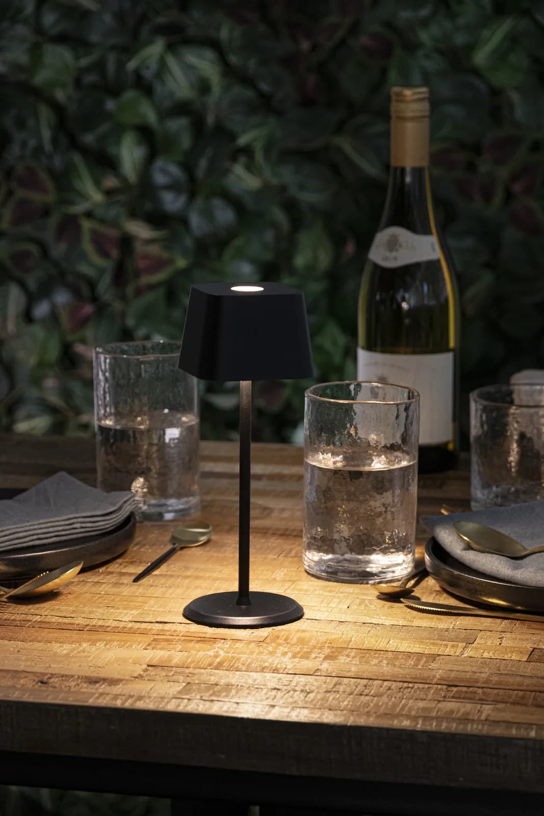 Lampe de table sans fil "Malta" — Securit® — En situation