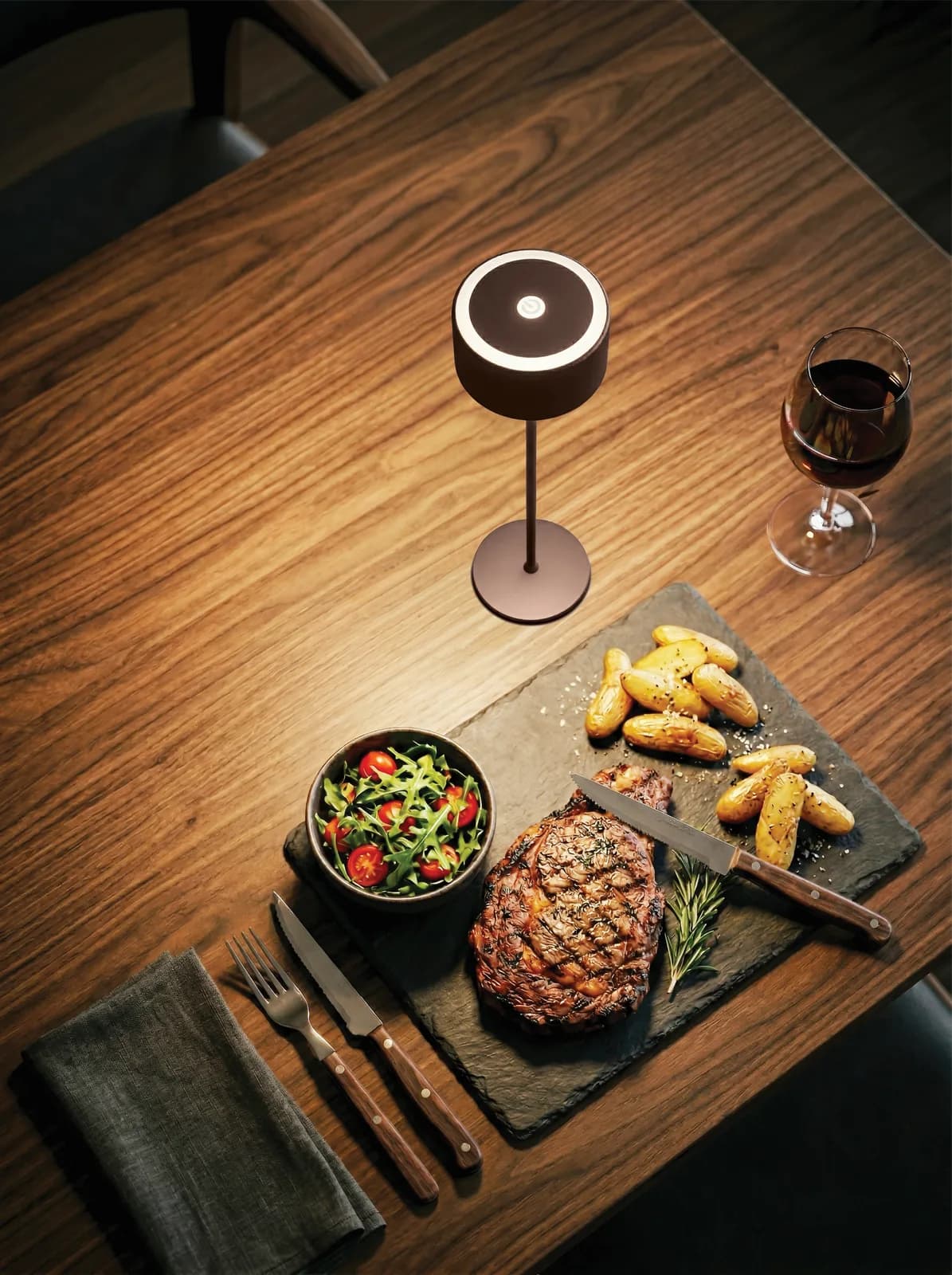 Lampe de table sans fil rechargeable — Securit® — En situation