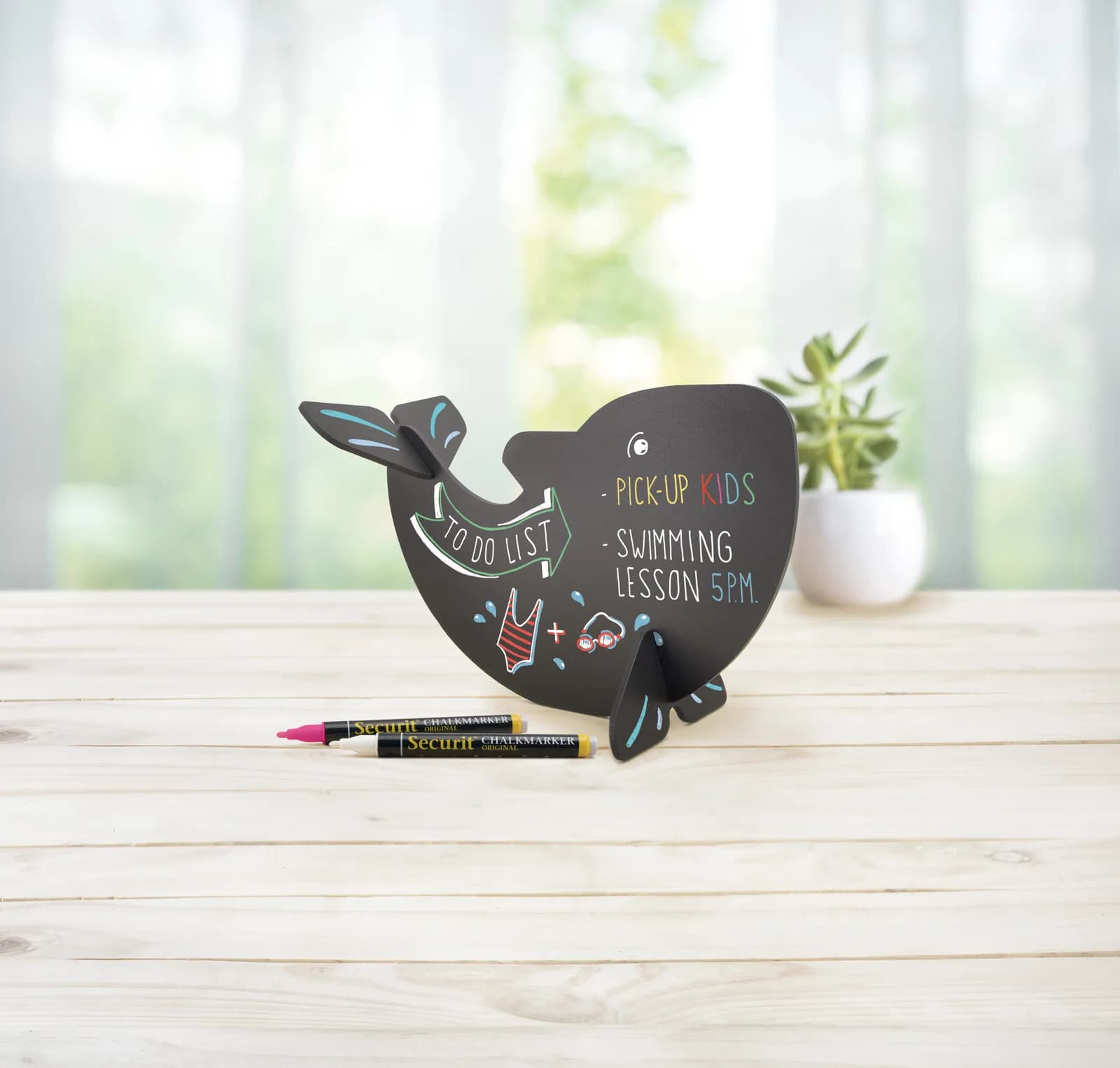 Ardoise de table baleine 3D — Securit® — En situation